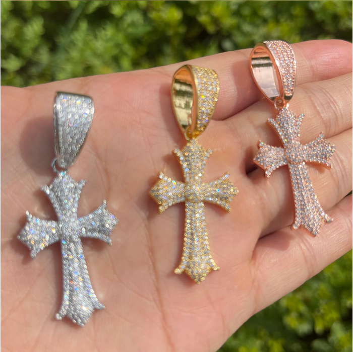 CROSS PENDANT