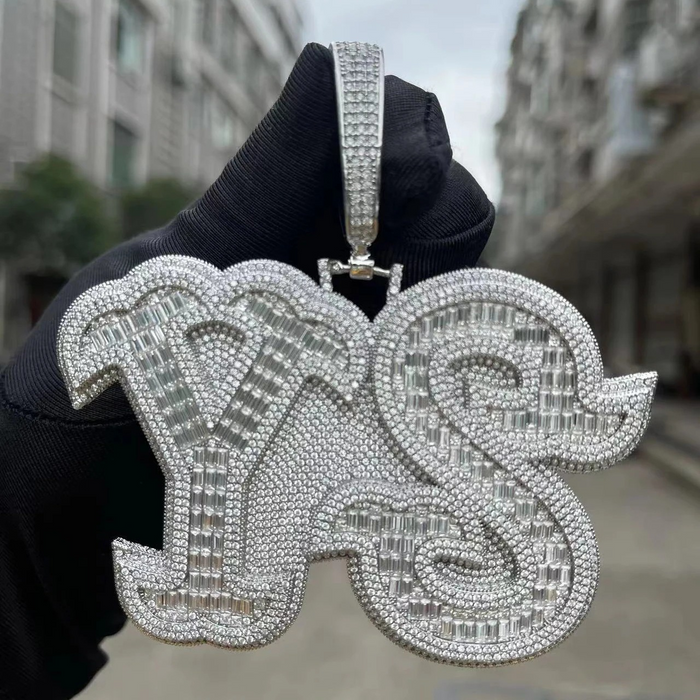 CUSTOM NAME ICED PENDANT