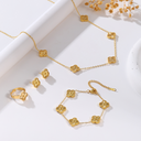 4 Essential Clover Bundle
