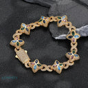 Infinite Clover Chain
