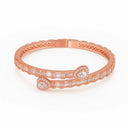MOISSANITE BAGQUETTE HEART BRACELET - ROSE GOLD Bracelets