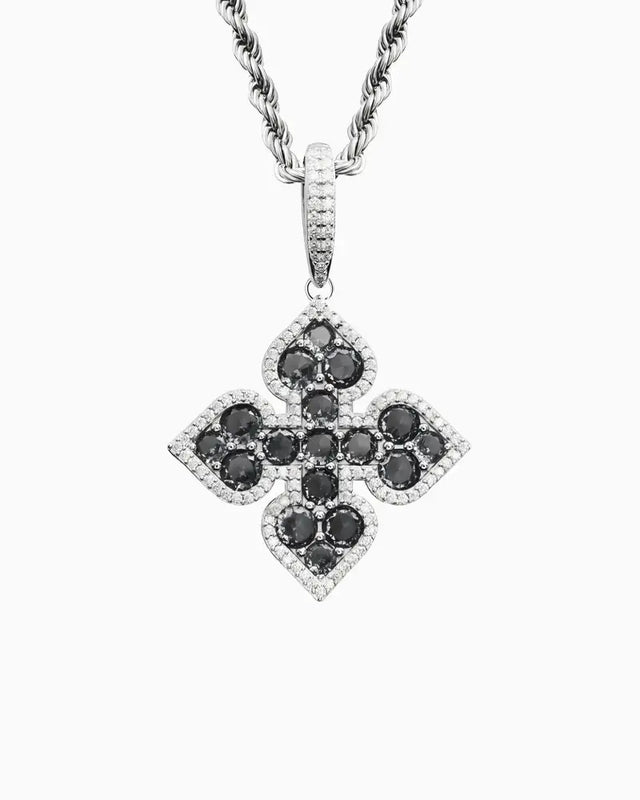 MOISSANITE BLACK CLOVER PENDANT