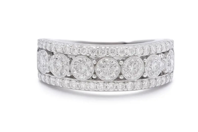 MOISSANITE HOOP RING