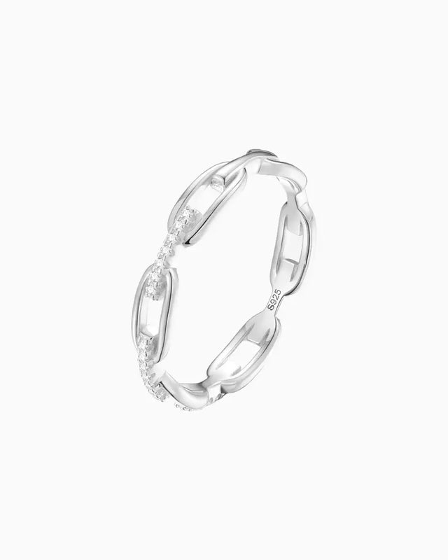 MOISSANITE ICED CHAIN RING