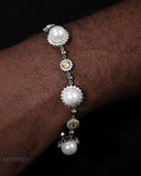 MOISSANITE PEARLS & SUN BRACELET Bracelets