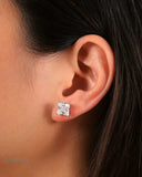 STARRY STUDS Earrings